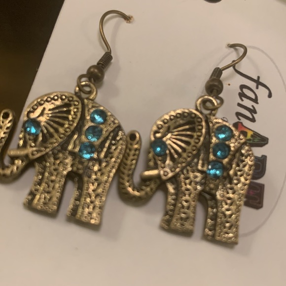 Elephant Earrings with blue Crystals - Picture 2 of 6